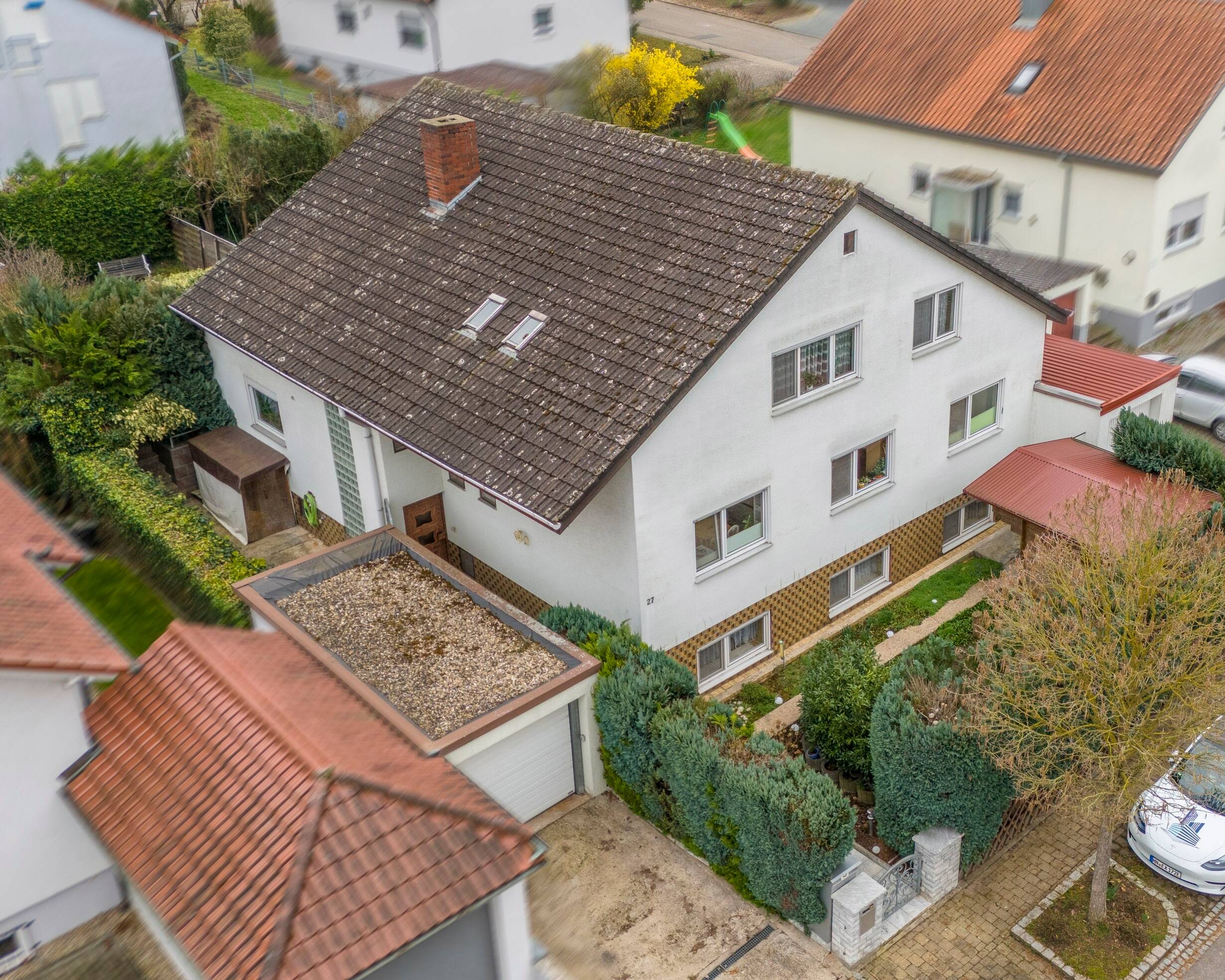 Großzügiges Familienhaus mit Einliegerwohnung, Garten & Ausbaupotenzial in ruhiger Lage, 74363 Güglingen