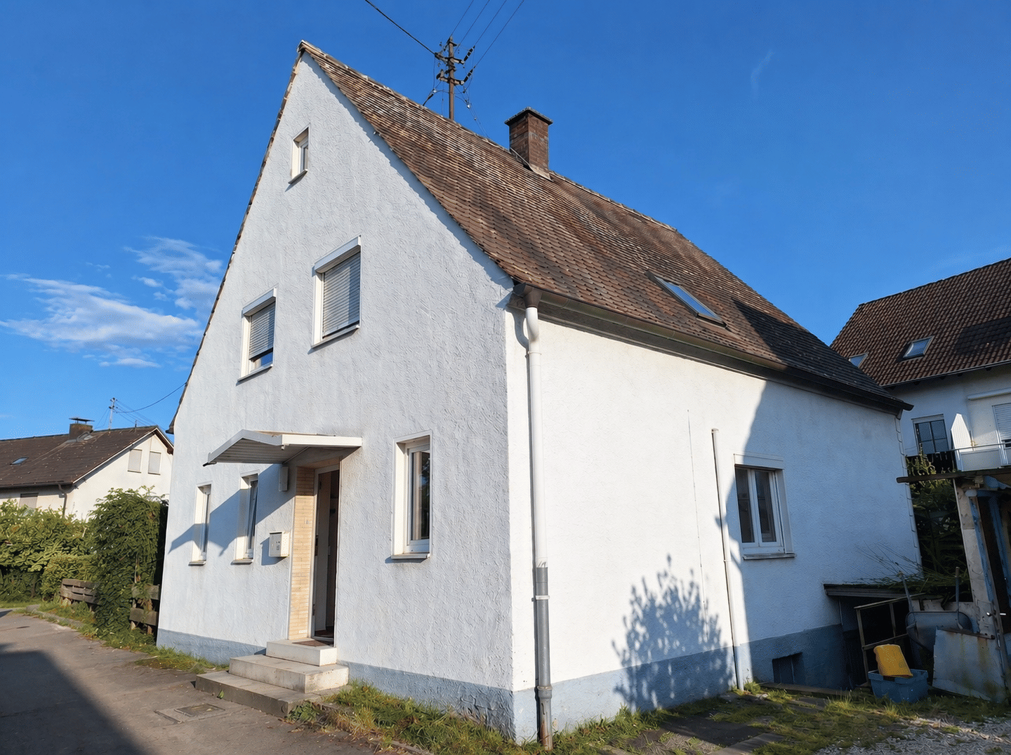 NEUER PREIS: Vermietetes Einfamilienhaus mit Südterrasse und Garten in zentraler Lage, 85391 Allershausen