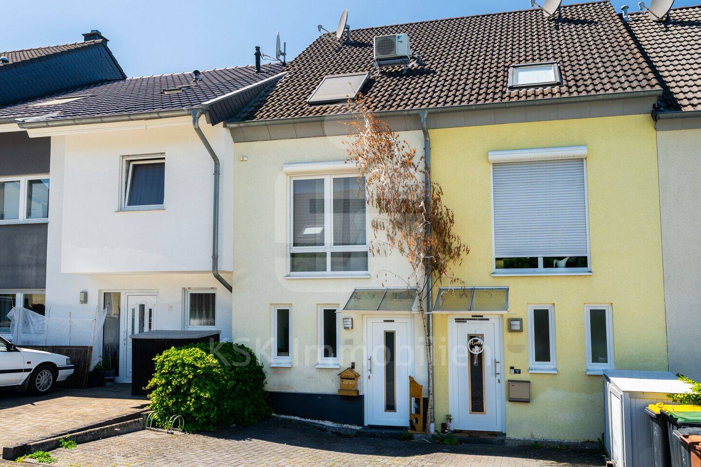 Modernes Reihenhaus zentral in Bornheim-Ort!, 53332 Bornheim