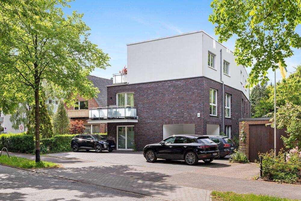 Bezugsfrei: Großzügige Maisonette mit 5 Zimmern und 2 Terrassen bei Hamburg, 22848 Norderstedt