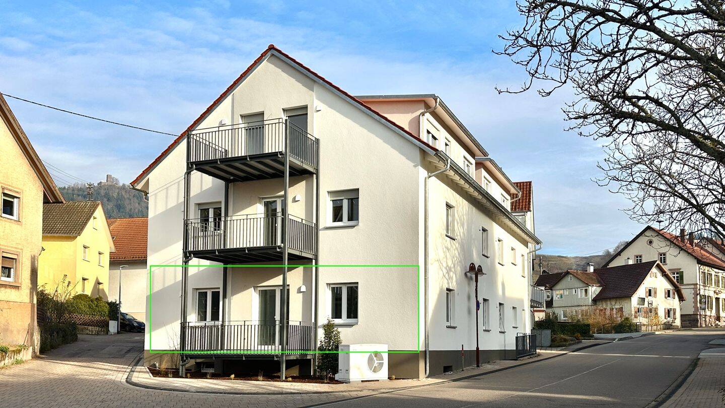 Erstbezug – kernsanierte 3-Zimmer-Wohnung in Neubauqualität, 76534 Baden-Baden