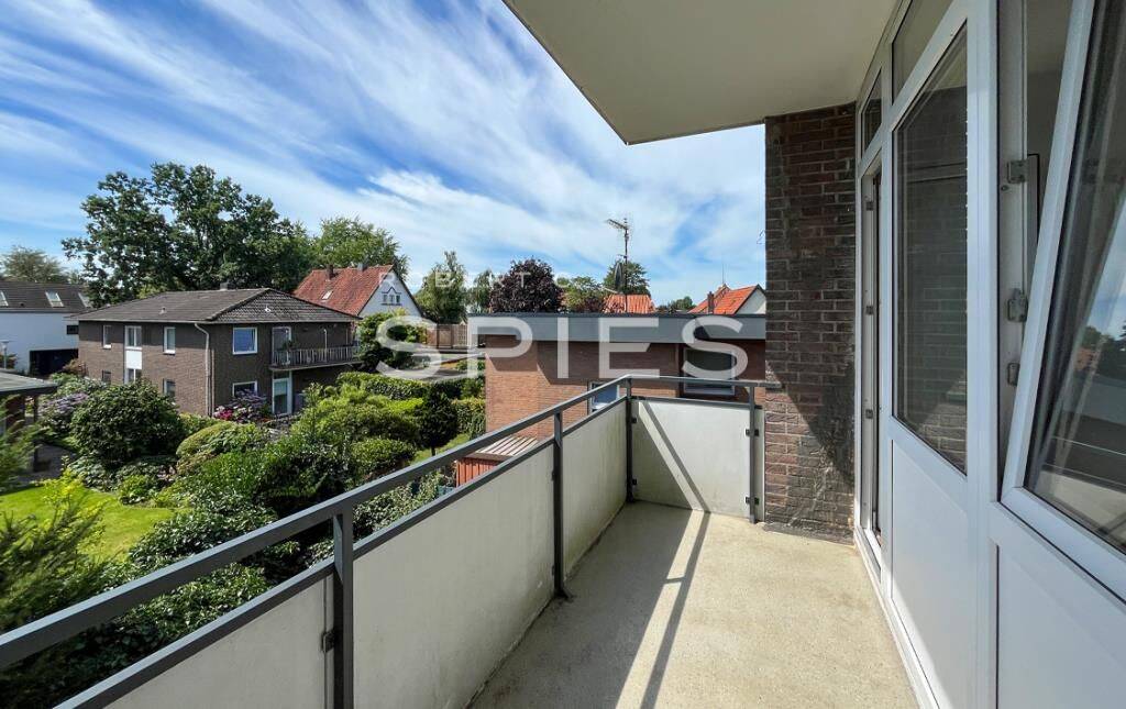 Renovierte, helle 2-Zimmer-Wohnung mit Balkon im Ehnernviertel, 26121 Oldenburg (Oldb) (Bürgerfelde Innenstadt Wechloy)