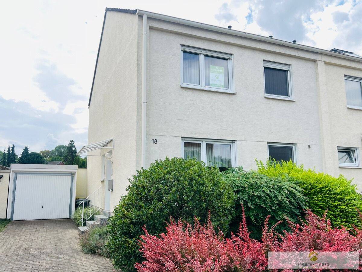 Familienglück in ruhiger Wohnlage – Gepflegte Doppelhaushälfte mit Garten und Garage in Unna-Massen!, 59427 Unna