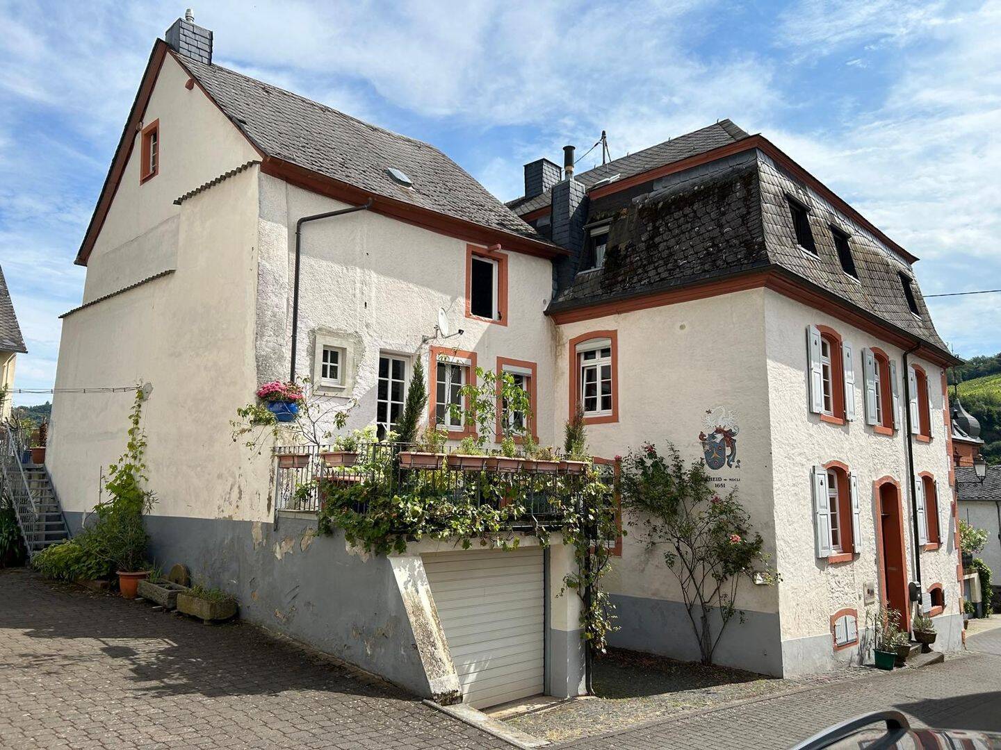Historisches Zehnthaus mit Wellnessbereich, Garten, Terrasse und Garage in St. Aldegund, nähe Zell, 56858 Altlay