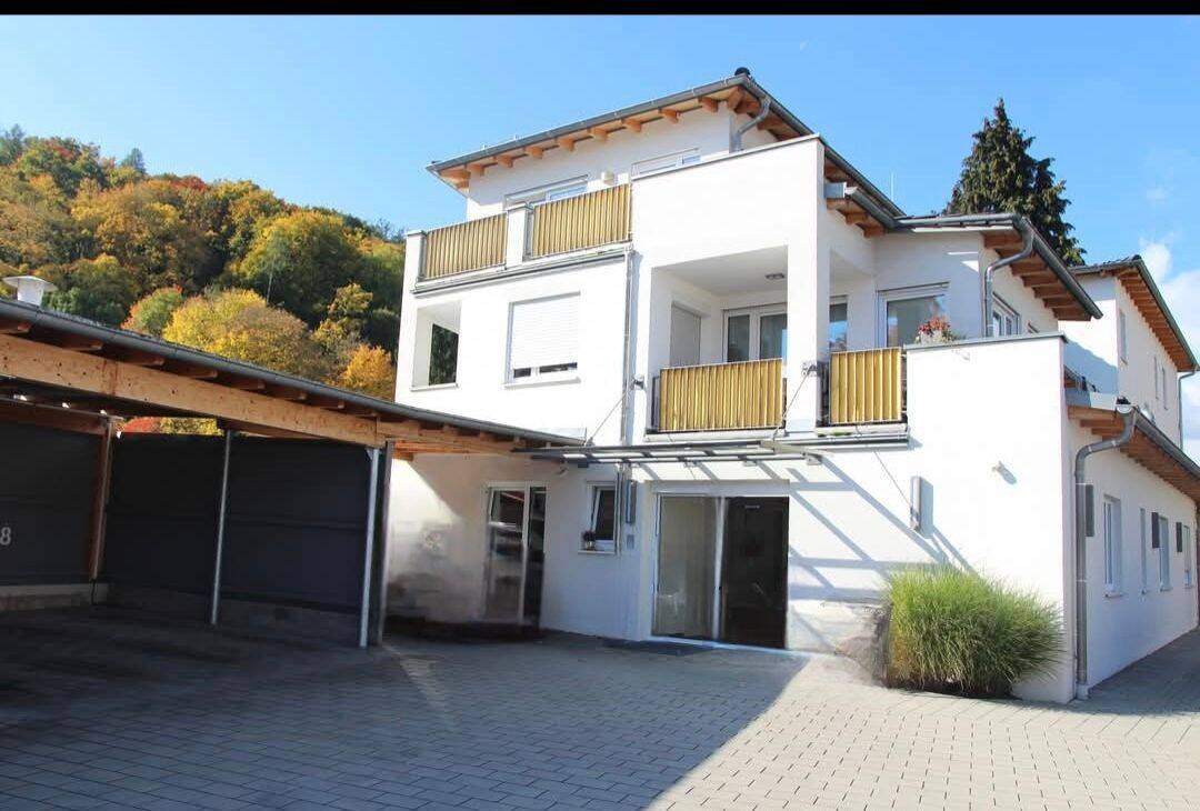 VORANKÜNDIGUNG: Gemütliche 2,5 Zimmer Wohnung mit Garten und Blick zur Befreiungshalle, 93309 Kelheim