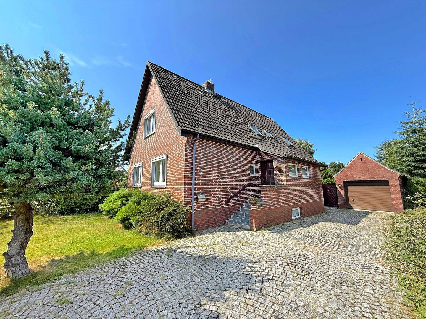 Ein Haus voller Möglichkeiten, 25474 Bönningstedt