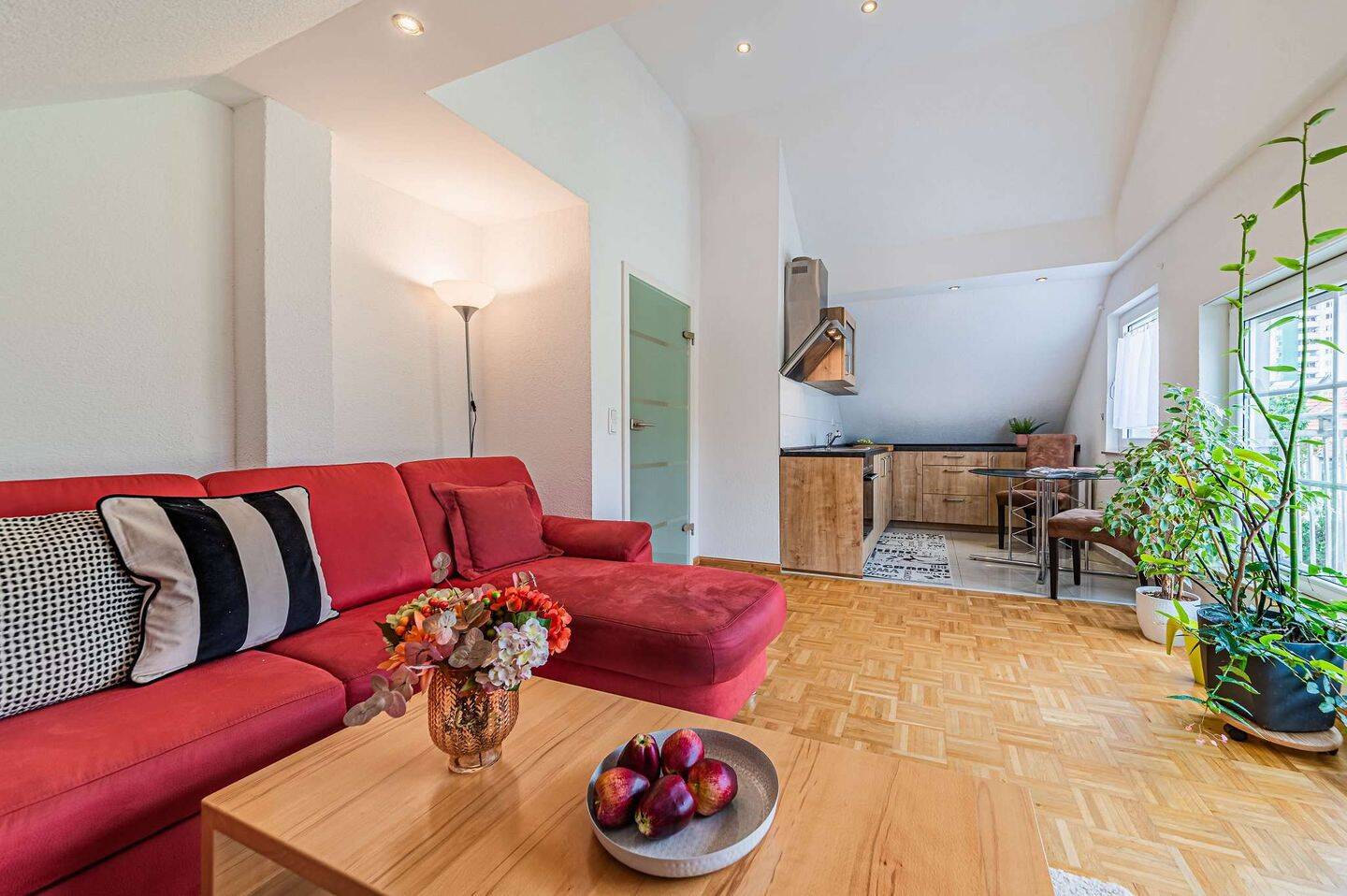 Möblierte 3-Zimmer-Wohnung in Frankfurt-Rödelheim, 60489 Frankfurt am Main (Rödelheim)