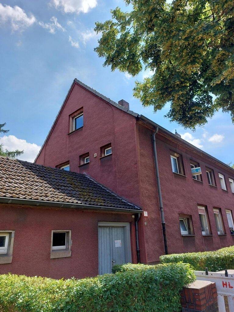 Zweifamilienhaus zur Eigennutzung und Vermietung, 46149 Oberhausen (Alsfeld Buschhausen Schwarze Heide Stadtmitte Sterkrade-Mitte)