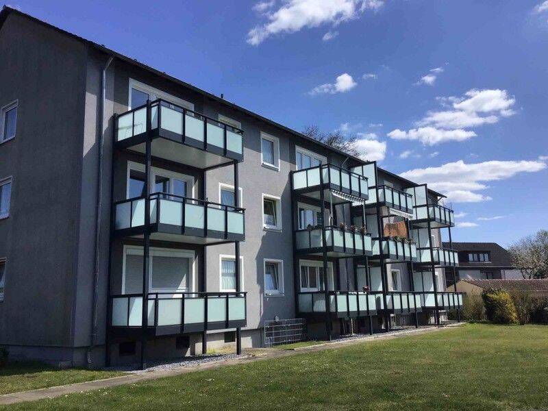 Gemütliche 2-Raumwohnung mit Tageslichtbad und Balkon., 33689 Bielefeld (Dalbke Sennestadt)