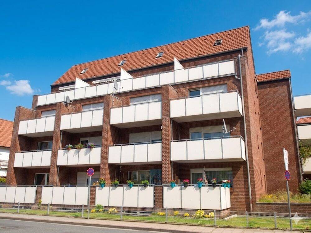*** Gemütliche Single-Wohnung im Maisonette-Stil mit sonnigem Balkon und Tiefgaragenstellplatz ***, 49084 Osnabrück (Fledder Schinkel Schinkel-Ost)