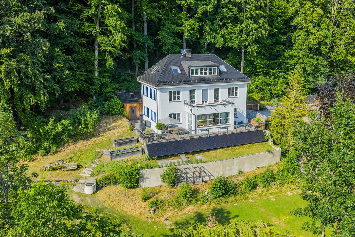 Bad Tölz | Die Villa an der Isar – ein Unikat in einer wahrhaft einmaligen Lage!, 83646 Bad Tölz
