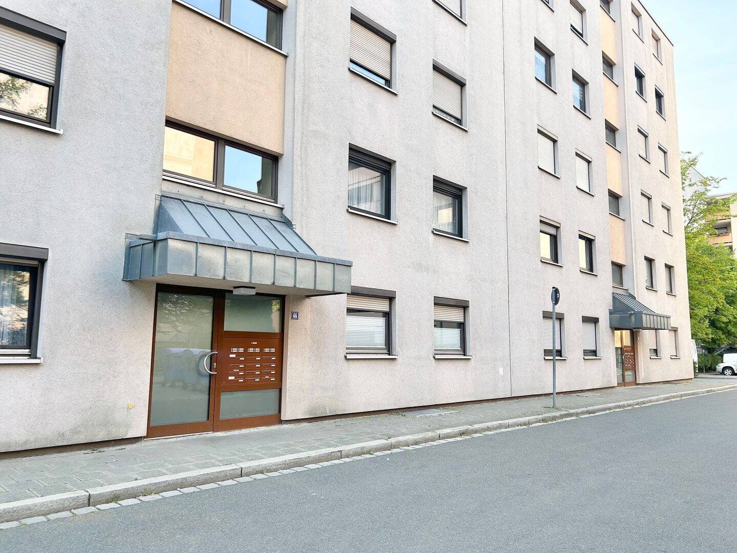 ***LIEBLINGSPLATZ*** TOP SANIERTE 3 ZIMMER WOHNUNG MIT BALKON, 90431 Nürnberg