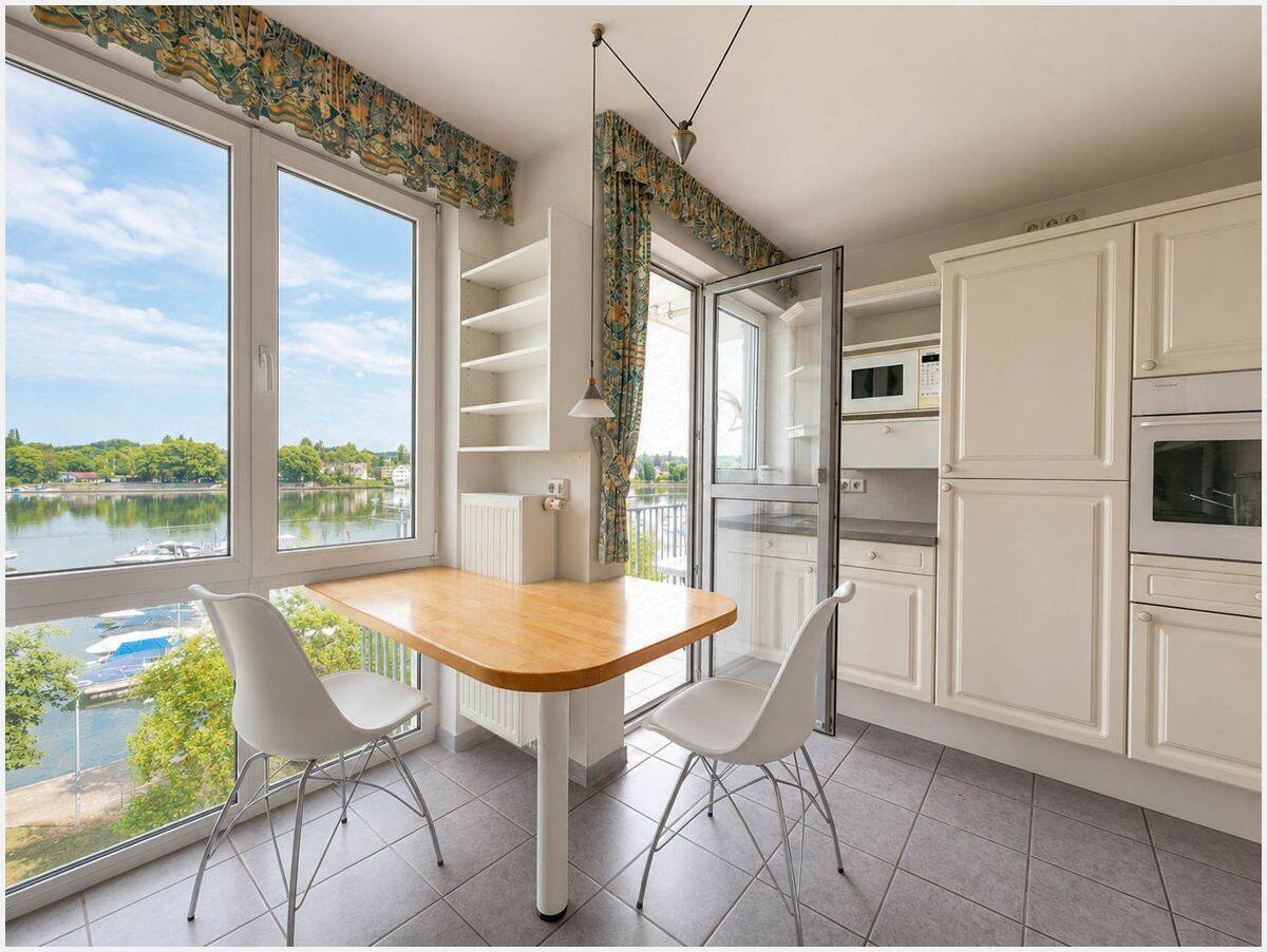 Stilvolle Maisonettewohnung mit traumhaftem Seeblick auf der Lindauer Insel, 88131 Lindau (Bodensee)