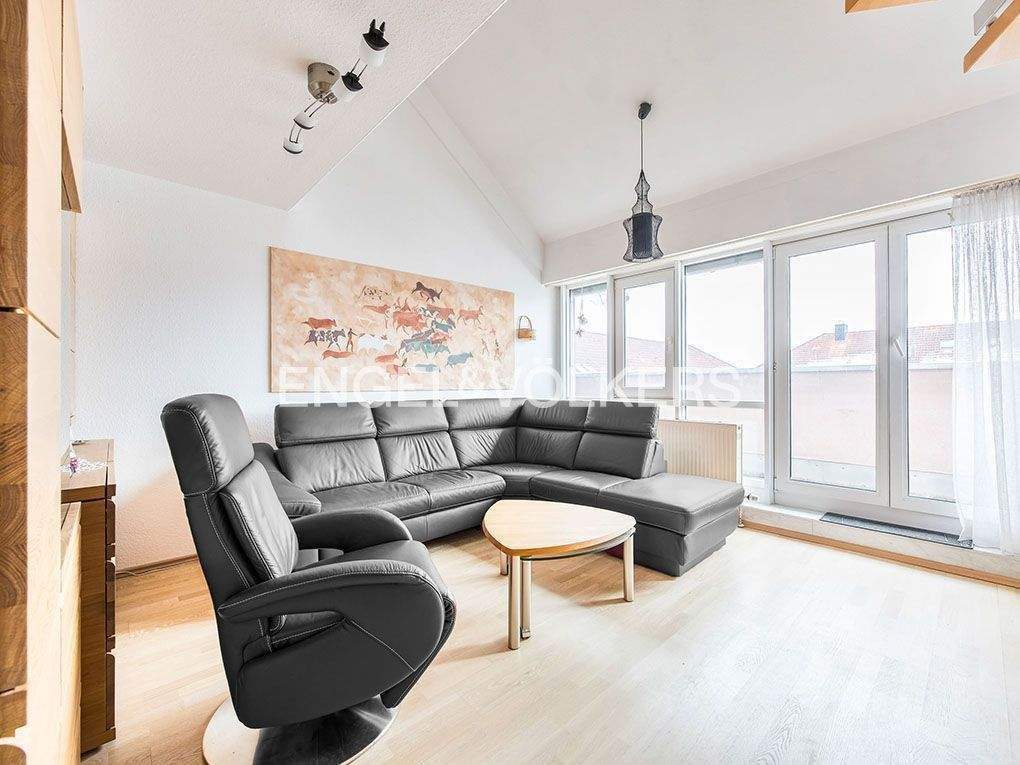 image-72413944