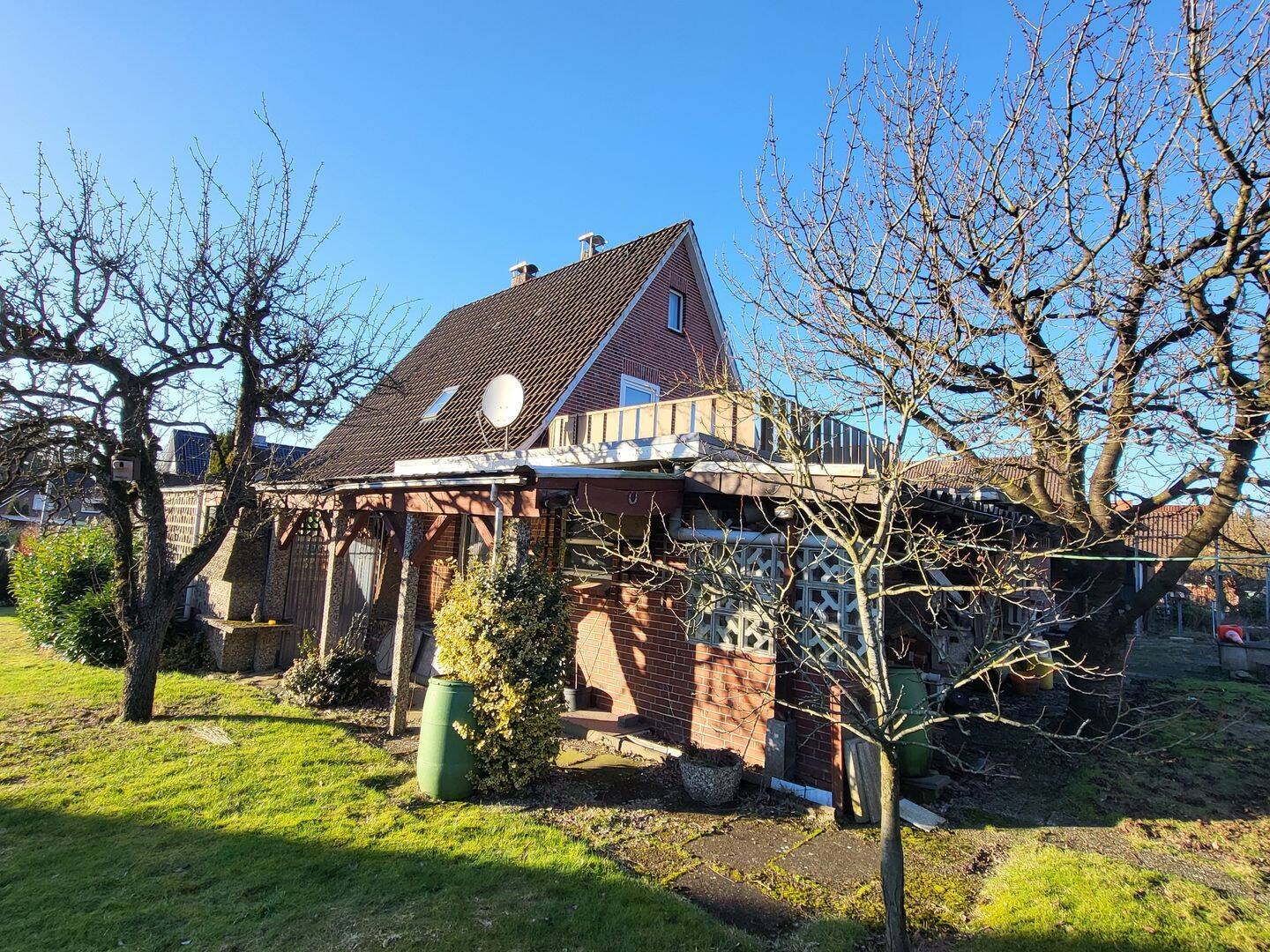 Großzügiges Einfamilienhaus mit weitläufigem Grundstück – Wohnen mit Perspektive in Stade-Haddorf, 21683 Stade