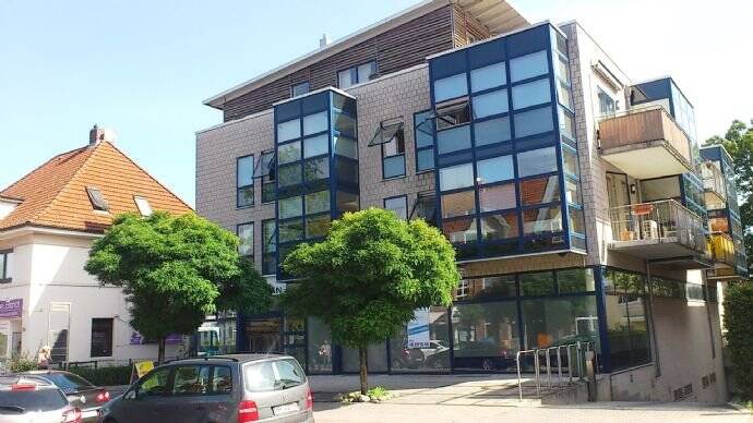 Attraktive 5 Zimmer Wohnung mit Top Ausstattung frei zum 01.06.2026, 22457 Hamburg (Eimsbüttel Eidelstedt Niendorf Schnelsen)