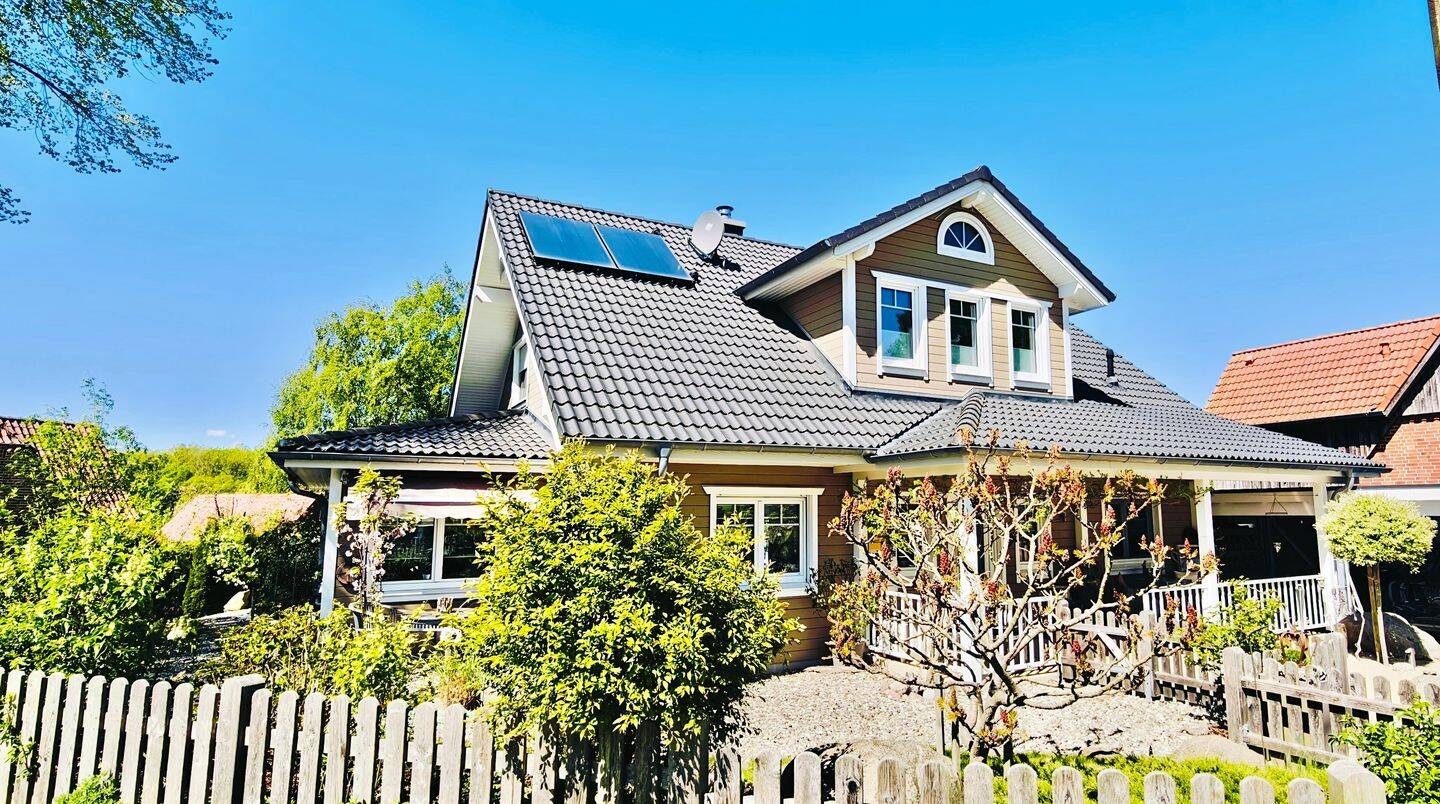 Exklusives KfW-55 Landhaus nahe der Ostsee – Wellness-Garten, Whirlpool & Wallbox (Provisionsfrei), 24321 Giekau