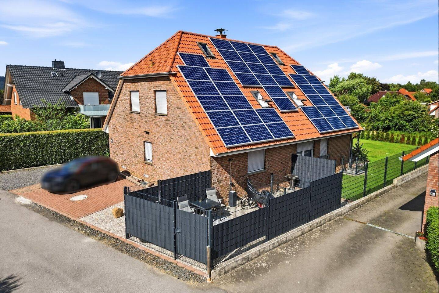 Sonnenreiche, moderne 3-Zi-Souterrainwohnung mit Terrasse in Top-Lage.., 31737 Rinteln