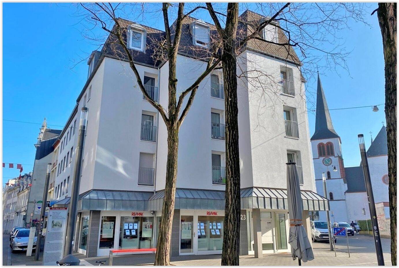 Schöne und hochwertige 2,5 ZKB Maisonette-Wohnung mit Sauna und Whirlpool im Herzen Triers, 54290 Trier (Innenstadt Trier-Süd)