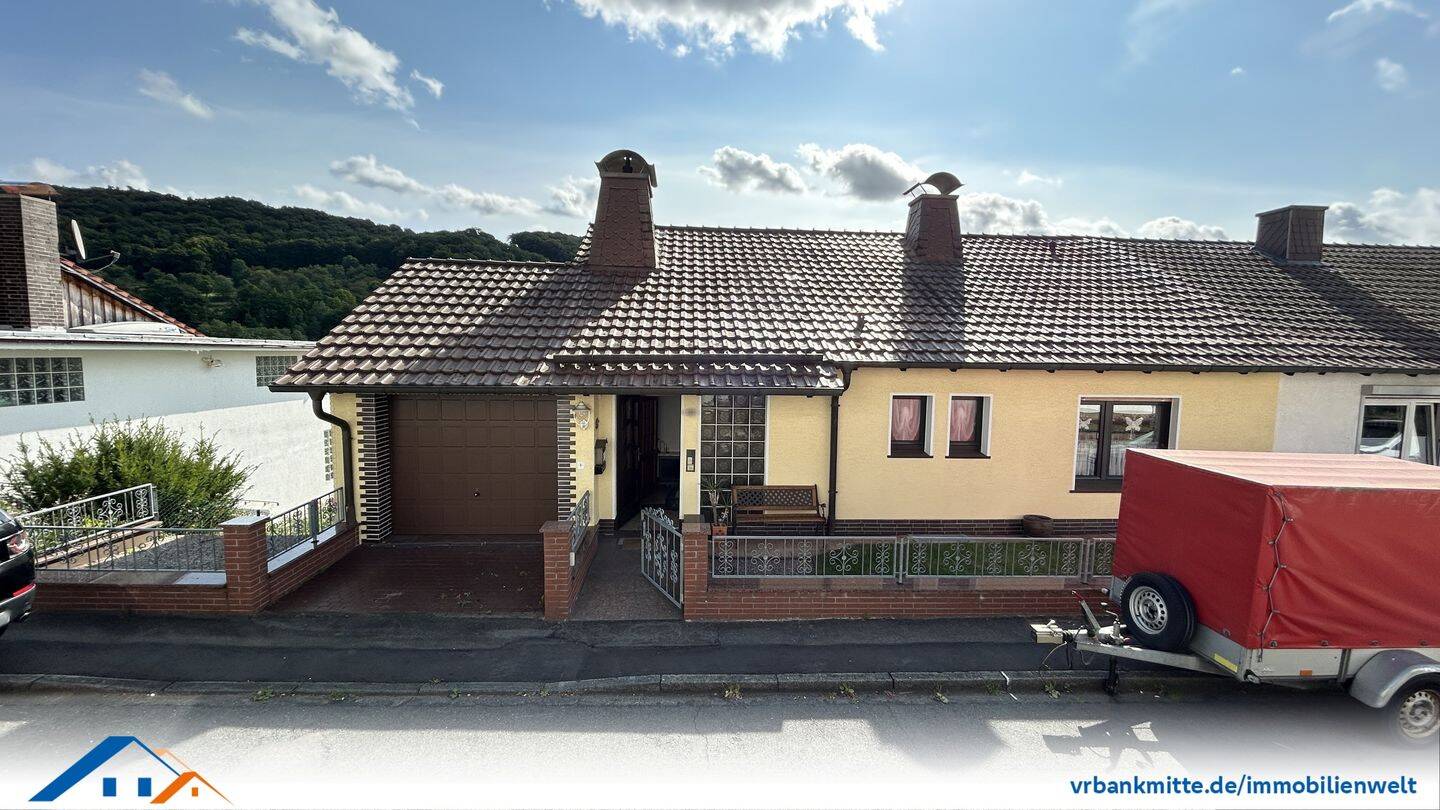 Provisionsfrei! Doppelhaushälfte in Witzenhausen-Hundelshausen, 37215 Witzenhausen