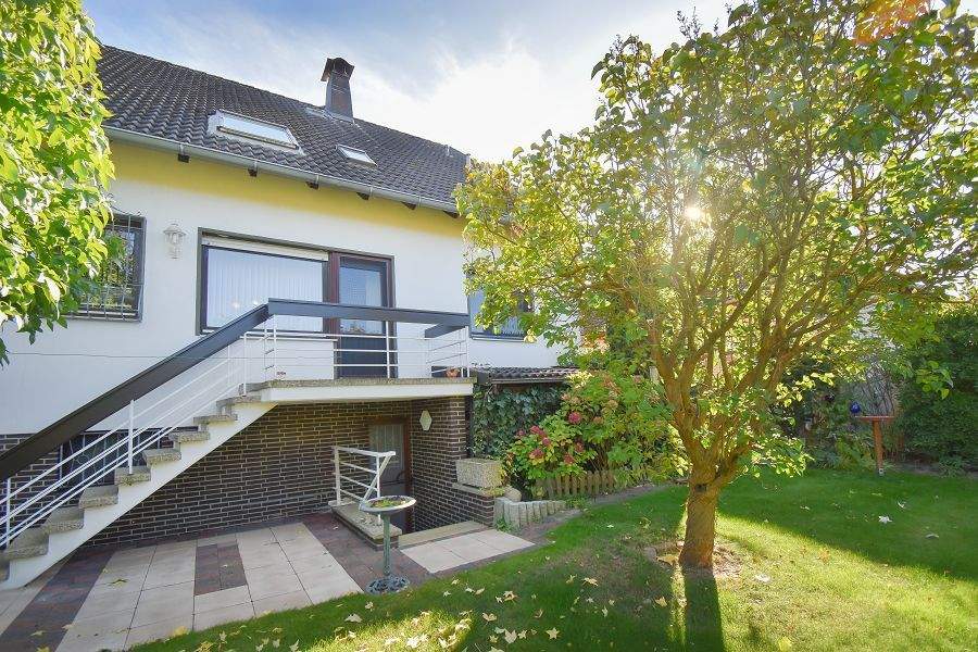 Ein-bis Zweifamilienhaus in schöner Lage von Ottbergen!, 31174 Schellerten