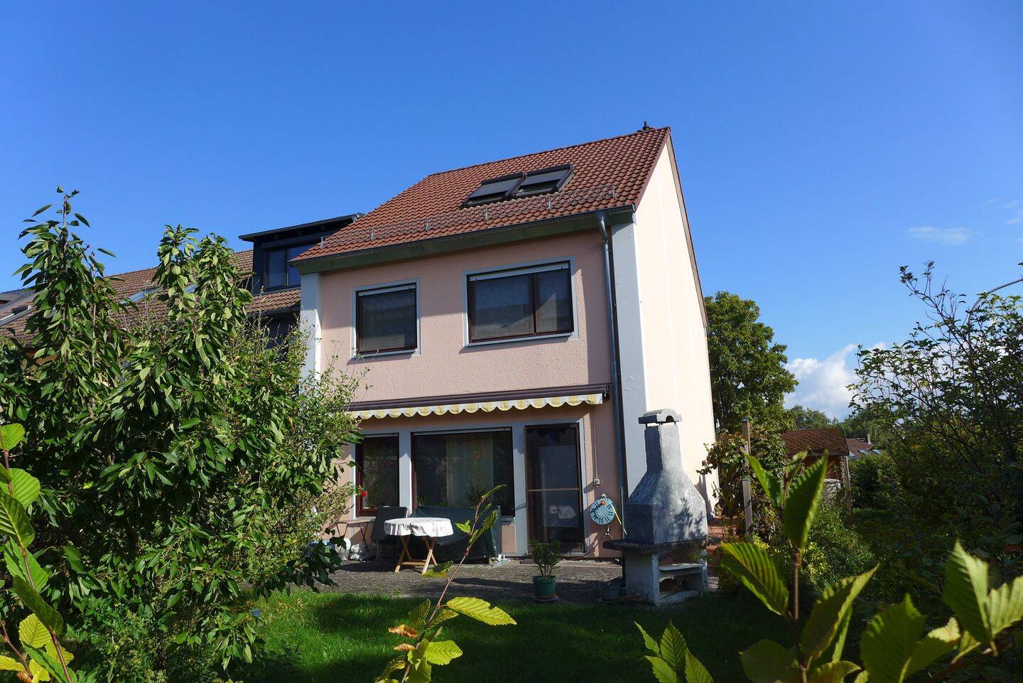 Reiheneckhaus in ruhiger Wohnlage von Meyernberg, 95447 Bayreuth (Altstadt Birken Glocke Meyernberg Saas)