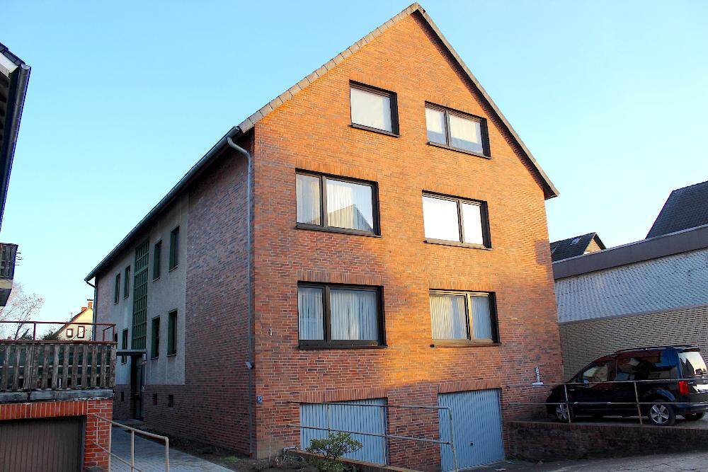 4 Zi.-Wohnung mit Balkon in Garbsen – OT Berenbostel, 30827 Garbsen