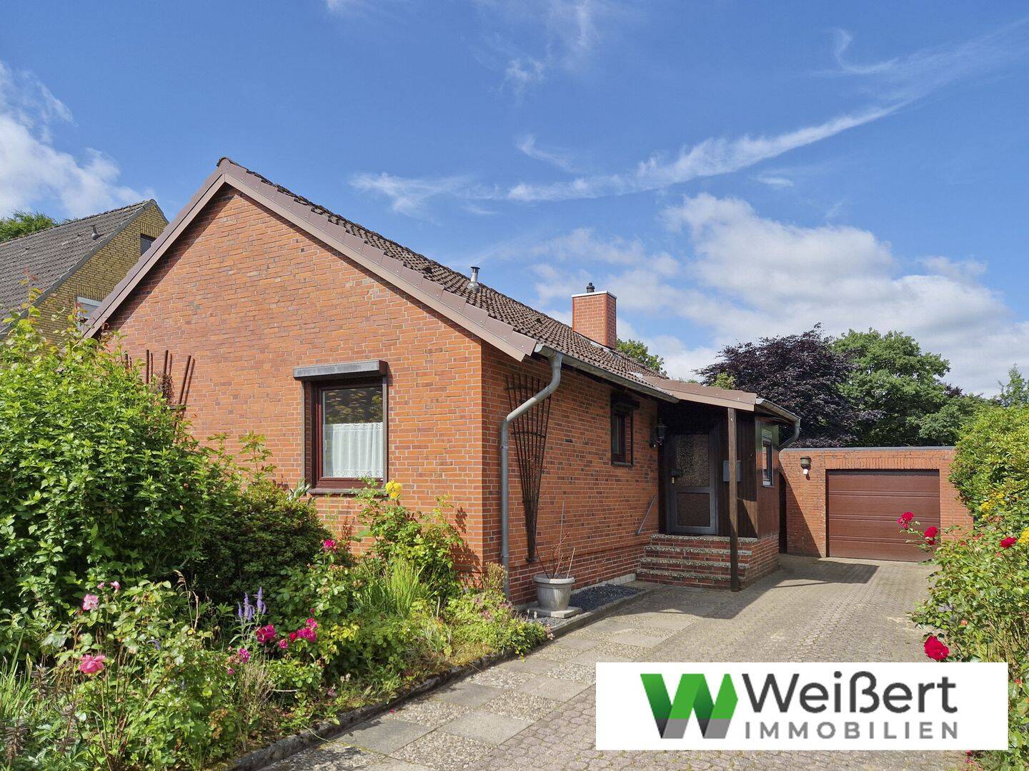 Wohnen auf einer Ebene – gepflegter Bungalow mit Westgarten, überdachter Terrasse & flexiblem Grundriss, 25582 Drage