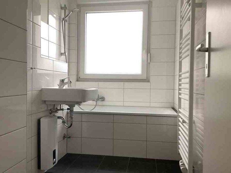 3 Zimmer-Wohnung mit Balkon im modernisierten Wohnhaus in Schildesche zu vermieten, 33611 Bielefeld (Schildesche)