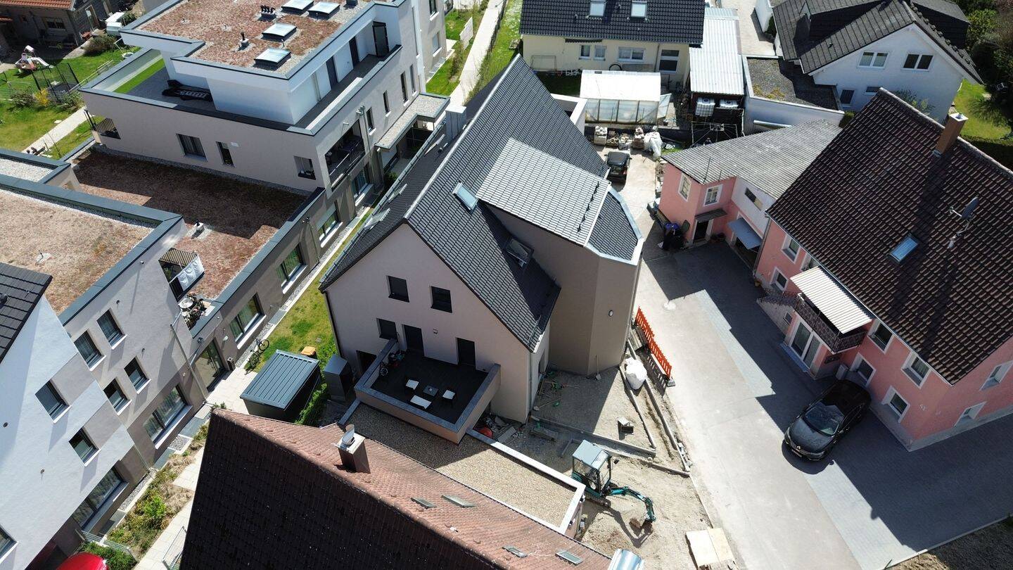 Erstbezug nach Kernsanierung: Moderne 3-Zimmer-EG- Wohnung mit Terrasse & Top-Energieeffizienz (A+), 71126 Gäufelden