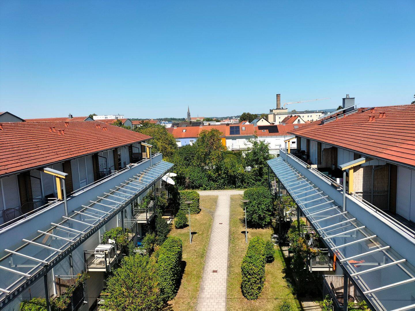 Gepflegtes Studentenapartment in sehr guter Lage, 93053 Regensburg (Galgenberg Kasernenviertel Kumpfmühl-Ziegetsdorf-Neuprüll Oberisling-Graß)