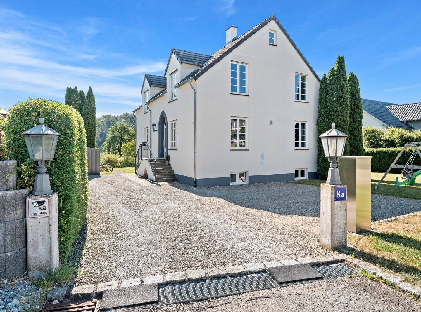 PROVISIONSFREI- Ihr neues Zuhause – Architektonische Eleganz trifft ländliche Gelassenheit, 78234 Engen