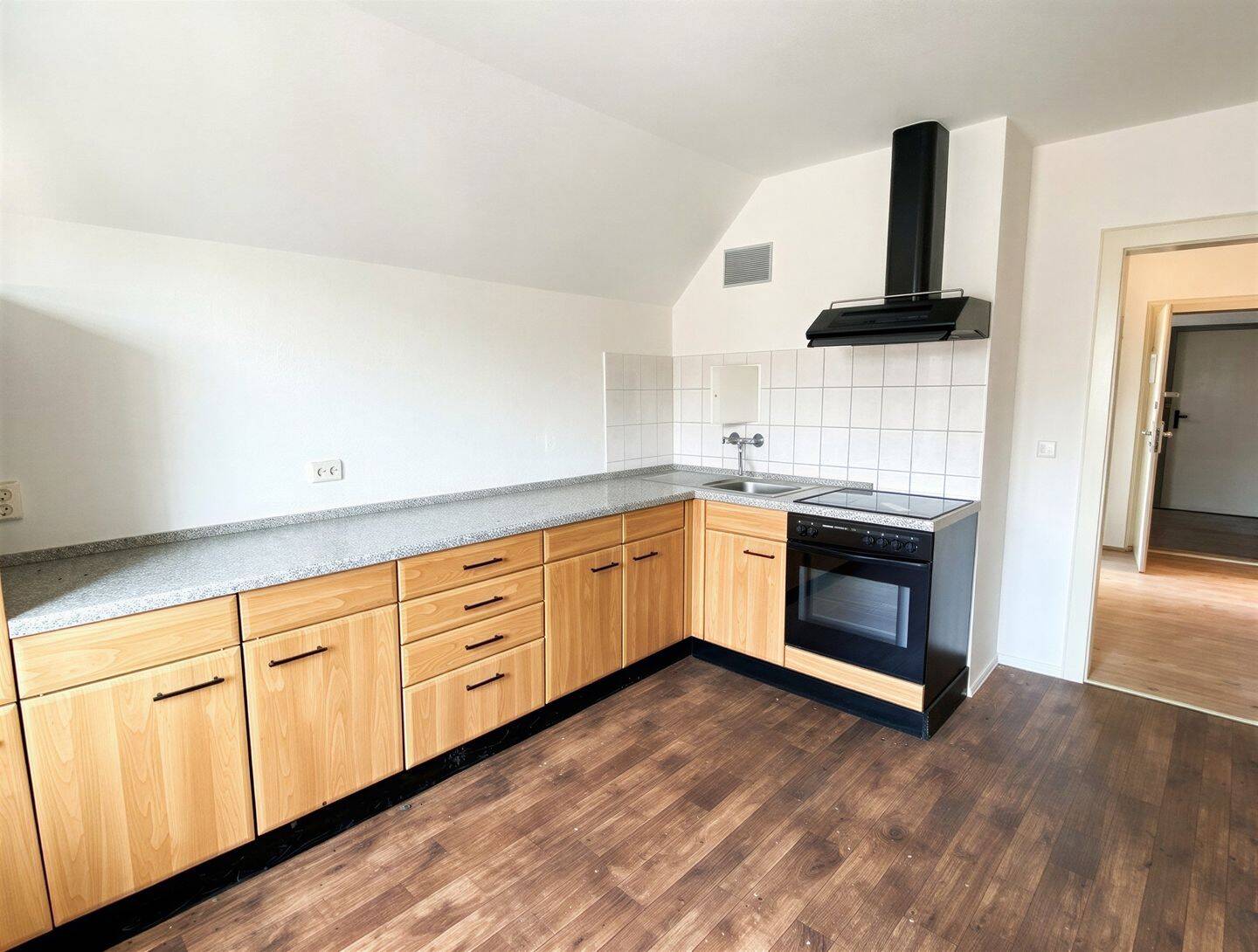 * Gemütliche 2 Zimmerwohnung mit EBK im Grünen *, 3149 Groß Schacksdorf-Simmersdorf
