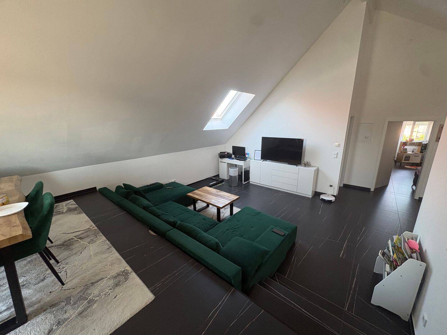 Exklusive Neubauwohnung mit Loft-Charakter | 98 m² | 5,5 m Deckenhöhe | Erstbezug 2024, 63512 Hainburg