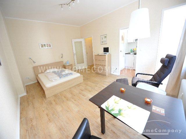zentraler ruhiger 1-Zimmer-Apartement für Neu-Berliner, 10777 Berlin (Charlottenburg-Wilmersdorf Schöneberg Wilmersdorf)