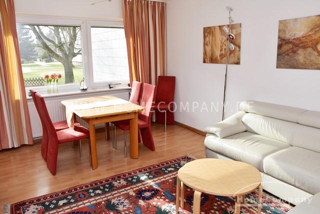 Zentraler Balkon und moderne Möbel in Langenhagen, 30853 Langenhagen
