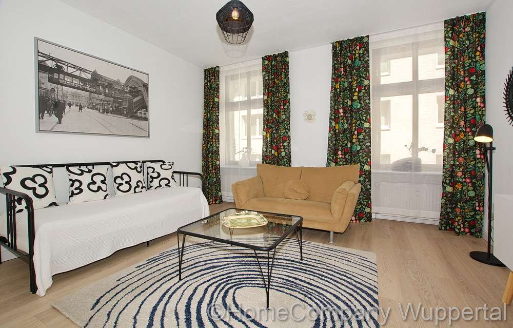 Großzügige Wohnung im zentralen Luisenviertel, 42105 Wuppertal (Elberfeld)