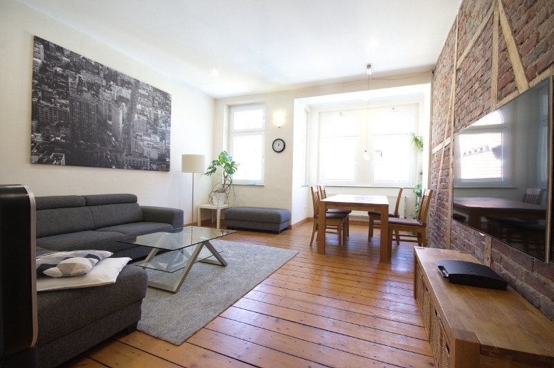 Charmante 3-Zimmer-Altbauwohnung mit Balkon, 45138 Essen (Huttrop Südostviertel)