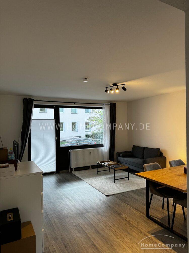 Sehr schöne 2-Zimmer-WG mit Balkon und Park Nähe, 38104 Braunschweig (Braunschweig Gliesmarode Riddagshausen Schapen Volkmarode)