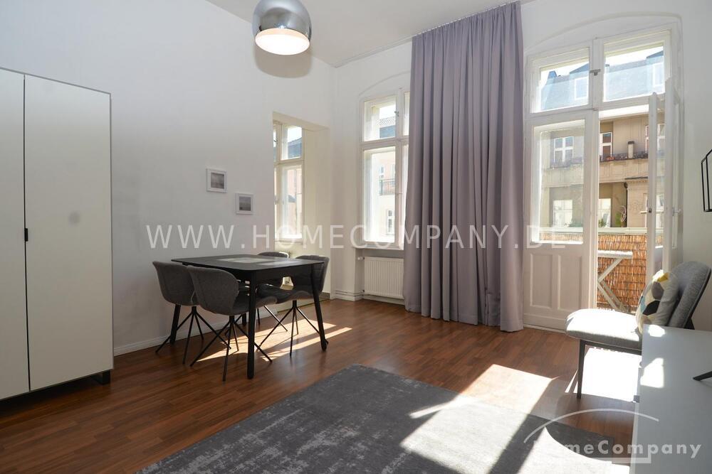 Helle Wohnung mit Balkon in Friedrichshain, 10245 Berlin (Friedrichshain-Kreuzberg Friedrichshain)