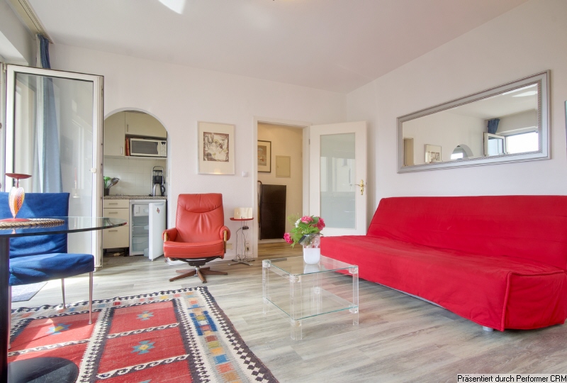 Balkon mit Ausblick in Düsseldorf-Düsseltal, 40239 Düsseldorf (Düsseltal Mörsenbroich)
