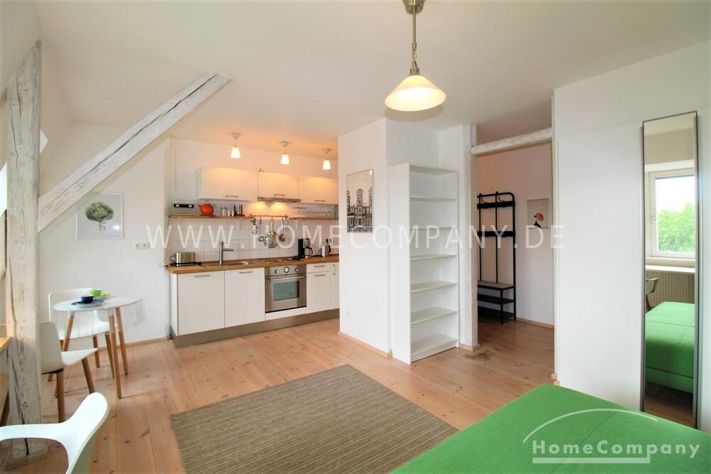 Luxuriöses 1-Zimmer Dachgeschoß Apartment in Dresden-Neustadt, 1099 Dresden