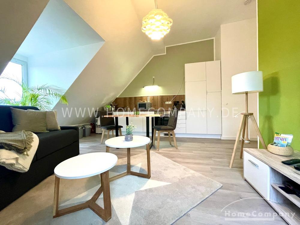 Zentral gelegenes Dachgeschoss-Apartment mit schöner Aussicht, 1259 Dresden (Großzschachwitz Kleinzschachwitz Leuben Lockwitz Niedersedlitz)