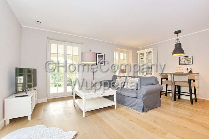 Toelleturm-Blick Moderne Wohnung mit Terrasse, 42287 Wuppertal (Barmen)