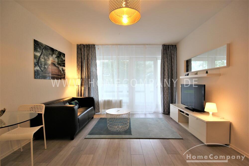 Apartment mit Schwimmbad & Stellplatz in Neu-Isenburg, 63263 Neu-Isenburg