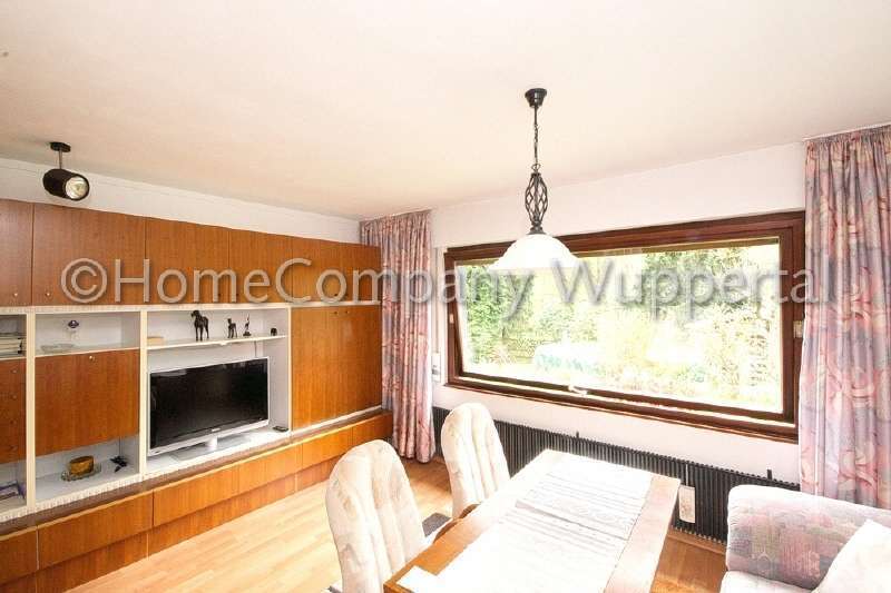 Ruhiges Apartment mit Garten & Stellplatz, 42327 Wuppertal (Vohwinkel)