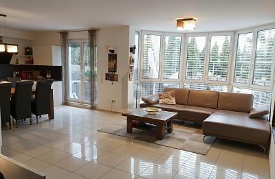 Sindelfingen Designwohnung mit Terrasse & 2 Bädern, 71065 Sindelfingen