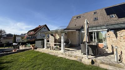 Familienparadies mit Wintergarten in Fuldatal, 34233 Fuldatal (Wolfsanger/Hasenhecke)