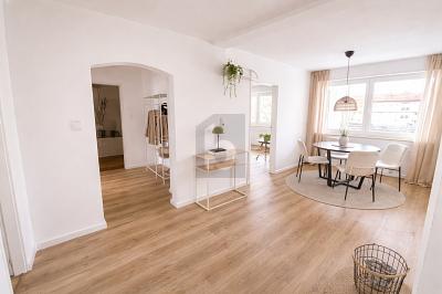 Königsbrunn Traumwohnung, frisch renoviert, 86343 Königsbrunn