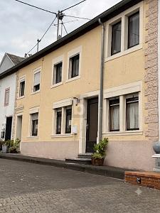 Stadthaus mit Potenzial in Herforst, 54662 Herforst